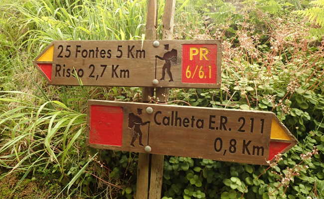 Anweg 25 Fontes, Ribeira Agua Negra inferior in Madeira