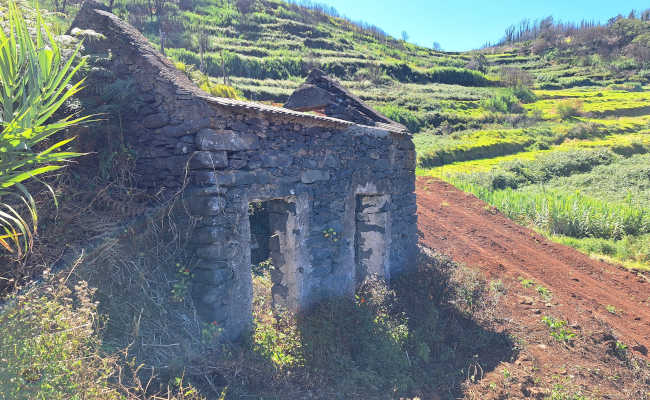 Ruine Achadas da Cruz